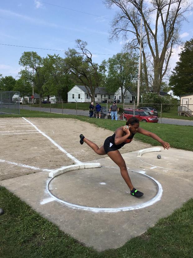 Ottawa Hills discus thrower ready to take flight at state track finals
