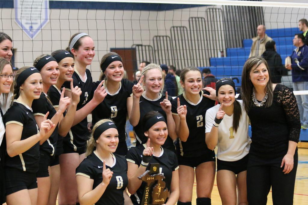 Class B Corunna 3, Goodrich 2 Meredith Norris' 53 kills sets state