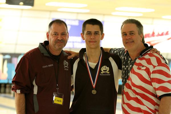 Warren Mott's Brad Delmarle is 2015-16 MLive Detroit Player of the Year for boys bowling