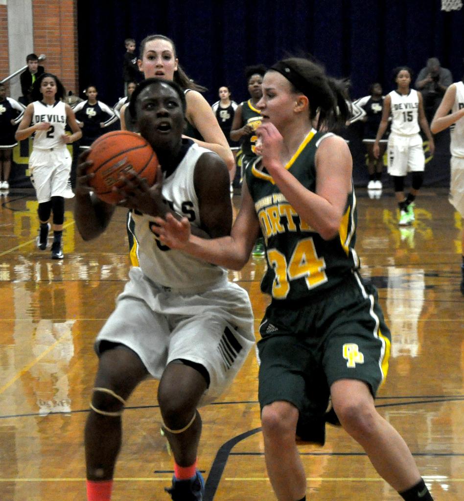 grosse-pointe-south-girls-basketball-routs-rival-grosse-pointe-north