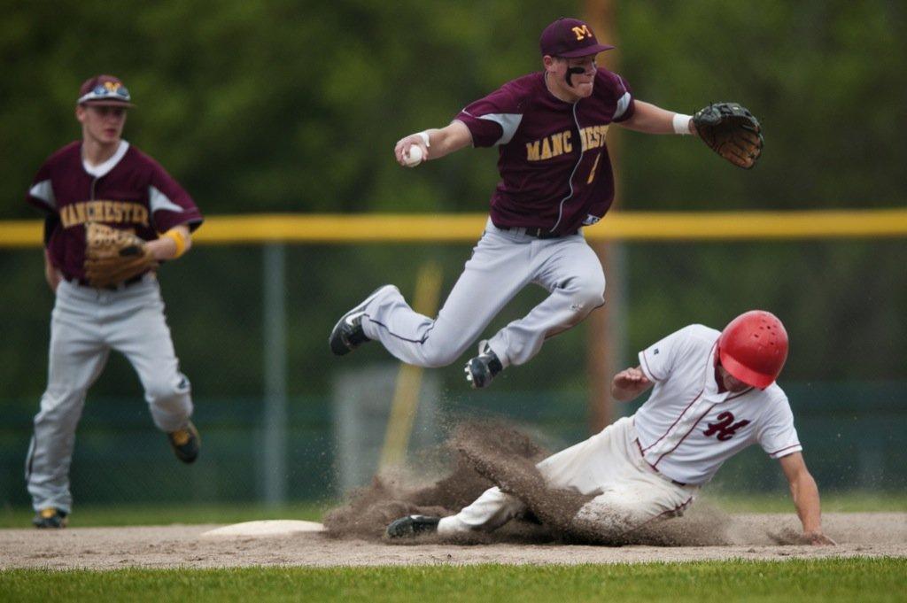 Young Manchester baseball team seeks growth in 2016