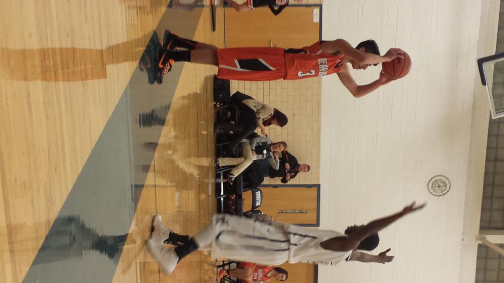 Shane Moran's team-high 15 points lift Dearborn in 54-48 victory over Redford Thurston