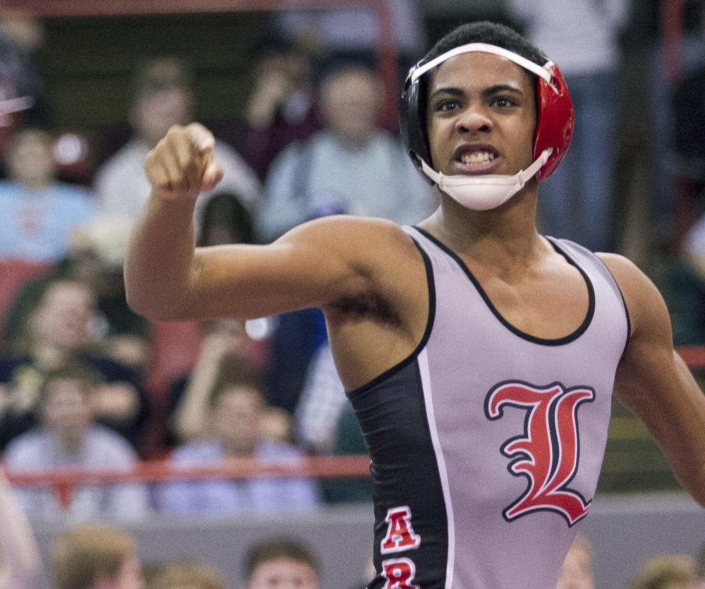 Lowell wrestling team bounces back with strong week of wins