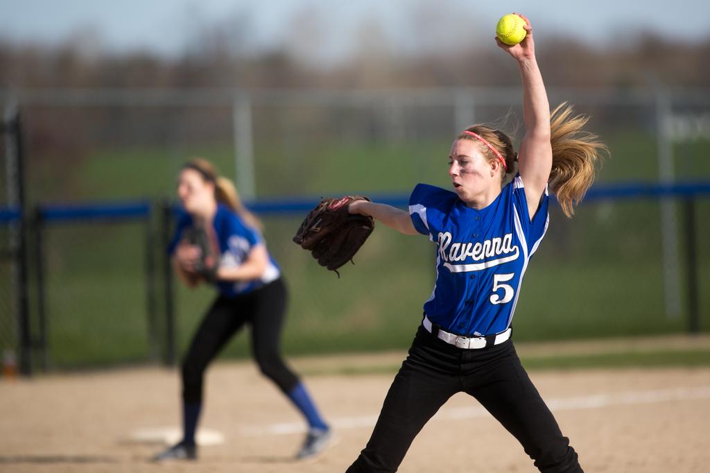 Michigan Sabercats travel 16u softball team in final eight of NSA World