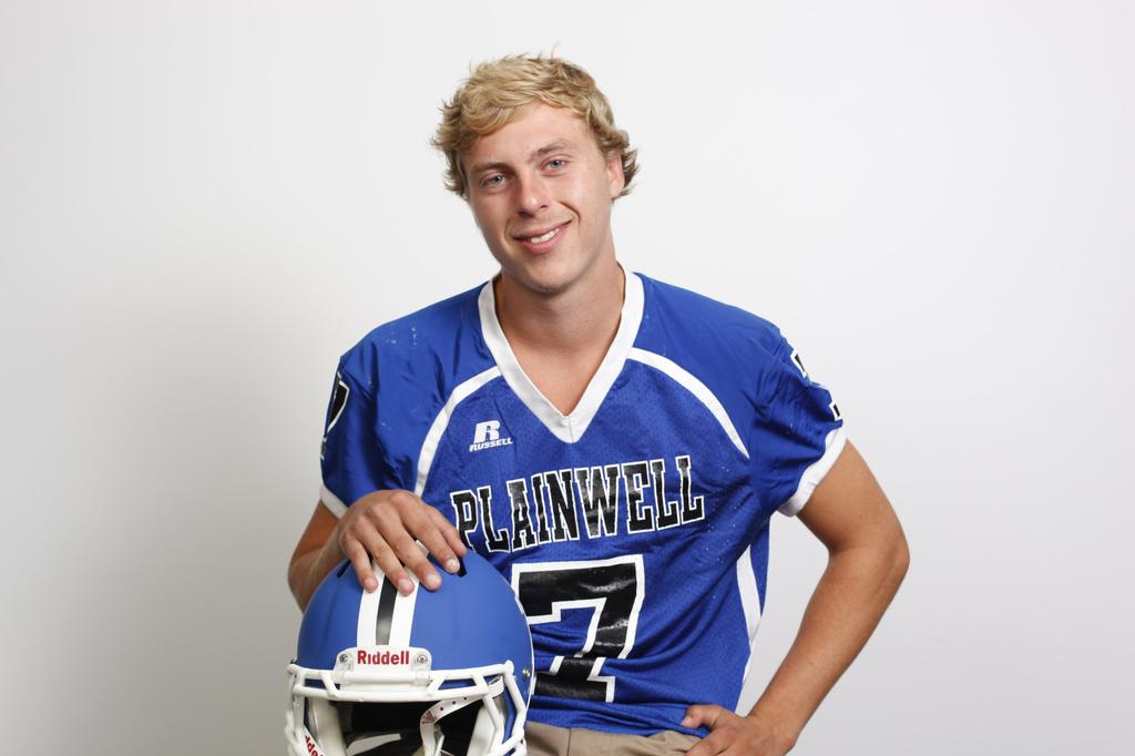 Plainwell defeats host Three Rivers with Ty Brugh and committee of running backs