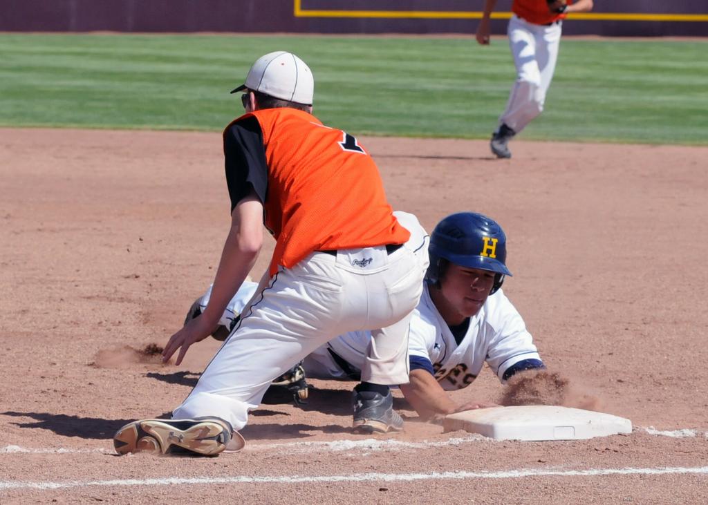 Wellrounded performance helps Flushing baseball team top Flint