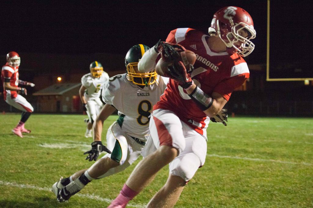 Swartz Creek continues undefeated football season with blowout win over