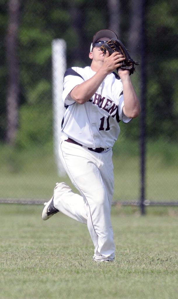 Parchment baseball leads Kalamazoo Gazette Team of the Week poll with