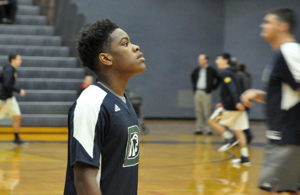 Vote for the MLive Detroit area boys basketball that is most clutch from 3-point range