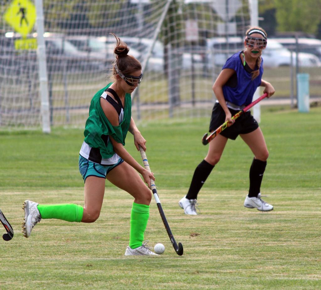Longmeadow's Mary O'Reilly, Mahar's Ally Parker named Max Field Hockey