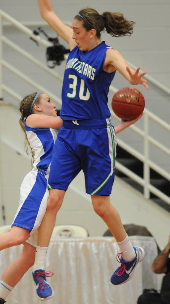 Brianna Stewart Dunk