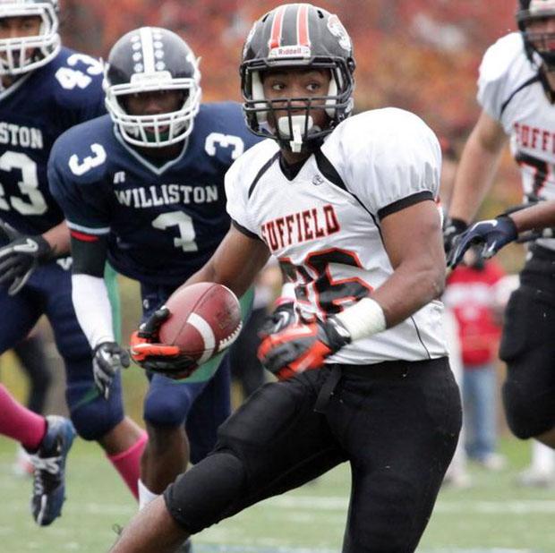 Suffield Academy football eyes New England Prep threepeat in 2013