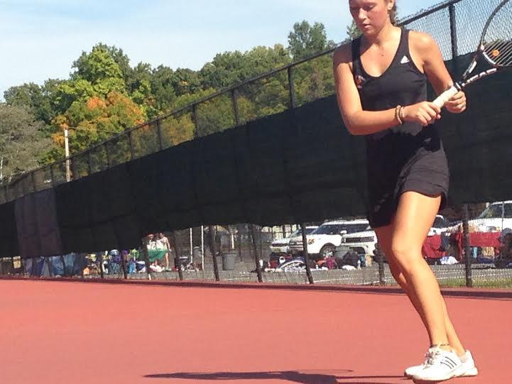 Girls Tennis Athlete of the Week Sasha Shumyatsky, Tenafly