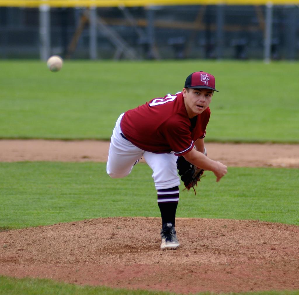 Glencoe scores 10 upset over No. 8 Westview Baseball recap