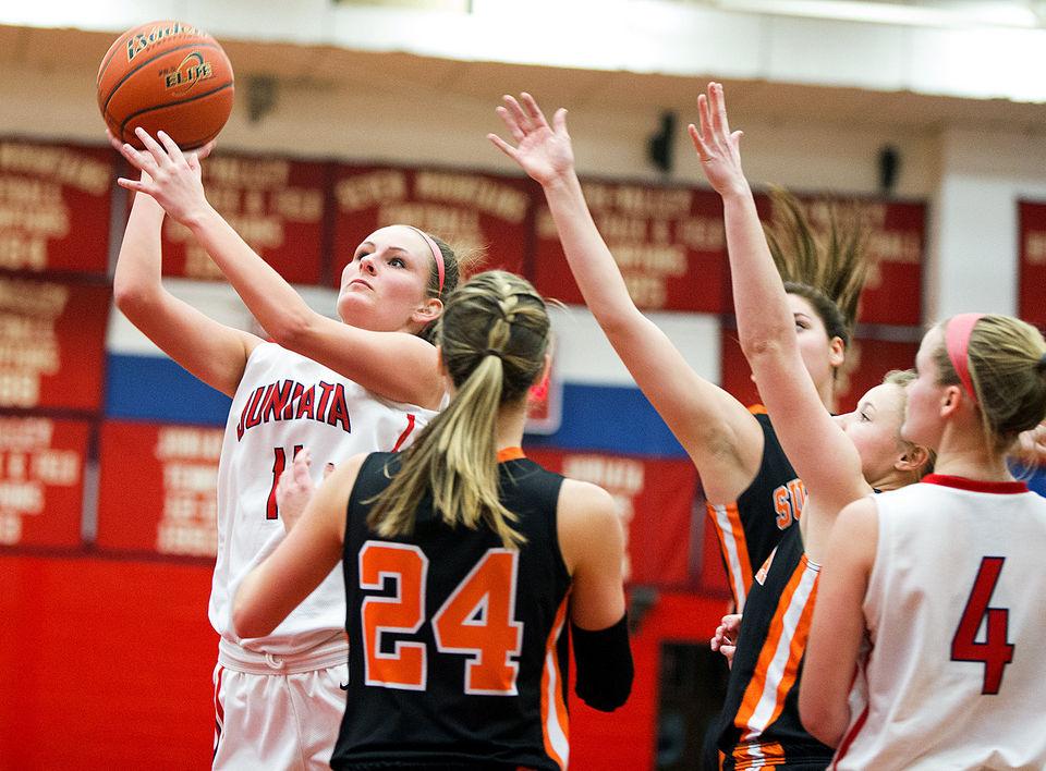 Victoria Varner Juniata's alltime girls' basketball leading scorer Watch video