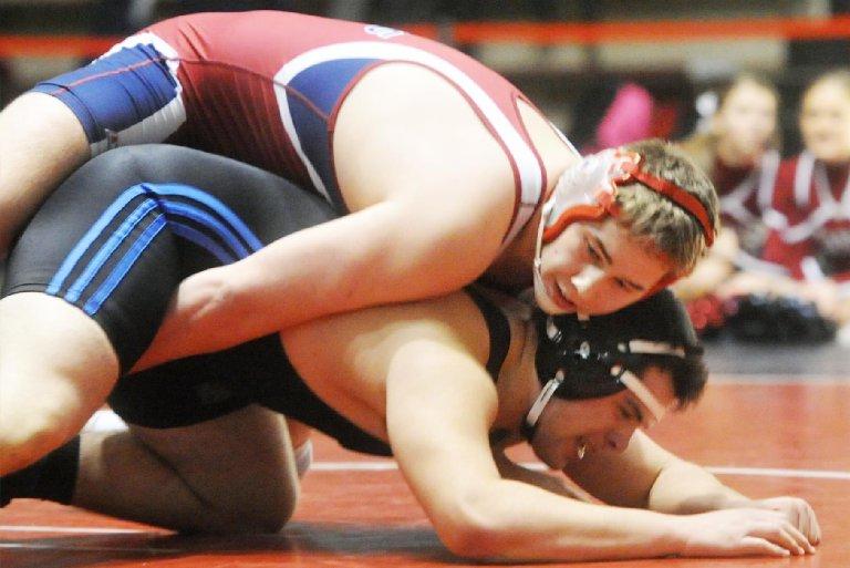Liberty's Andrew Gunning wins Super 32 wrestling at 285 pounds