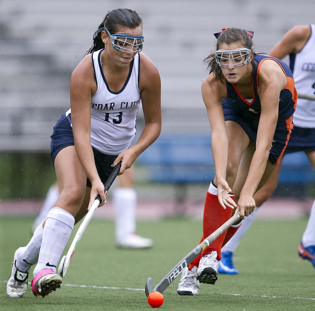 Despite heavy legs, Hershey wins its home field hockey tournament with