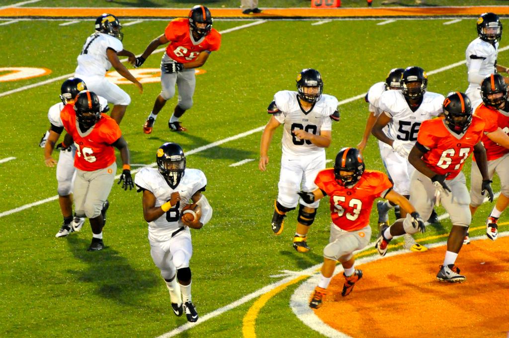 Cuyahoga Heights vs. Beachwood football preview 2014