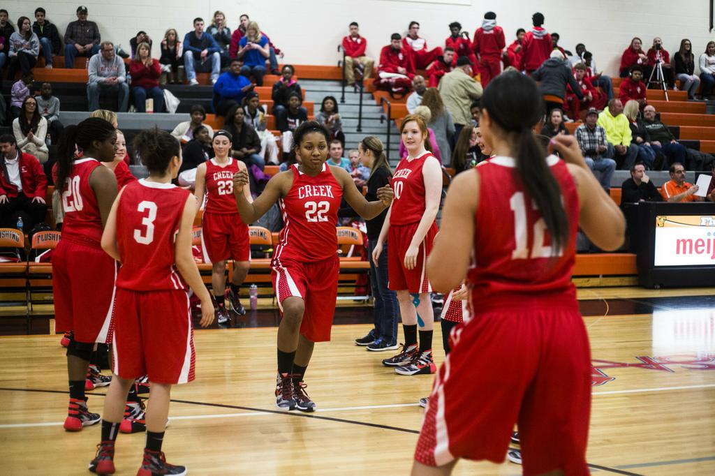 Swartz Creek's Jacara Thompson shatters school record in this week's Tuesday Night Highlights