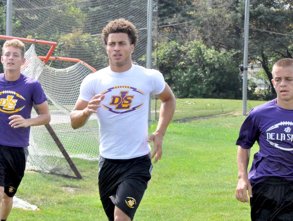 Vote for the MLive Detroit area running back that will rack up the most yards this fall