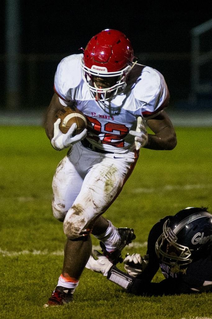 Orchard Lake St. Mary's comes from behind to beat DeWitt, move on to Division 3 state semifinals