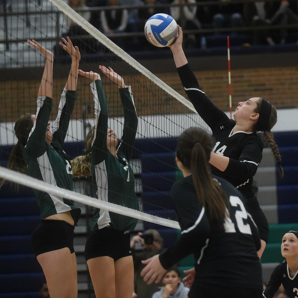 New Lothrop wins Class C regional semifinal in five sets over