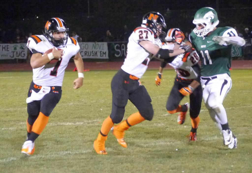 Live updates: Follow along live from the Novi at Northville football game