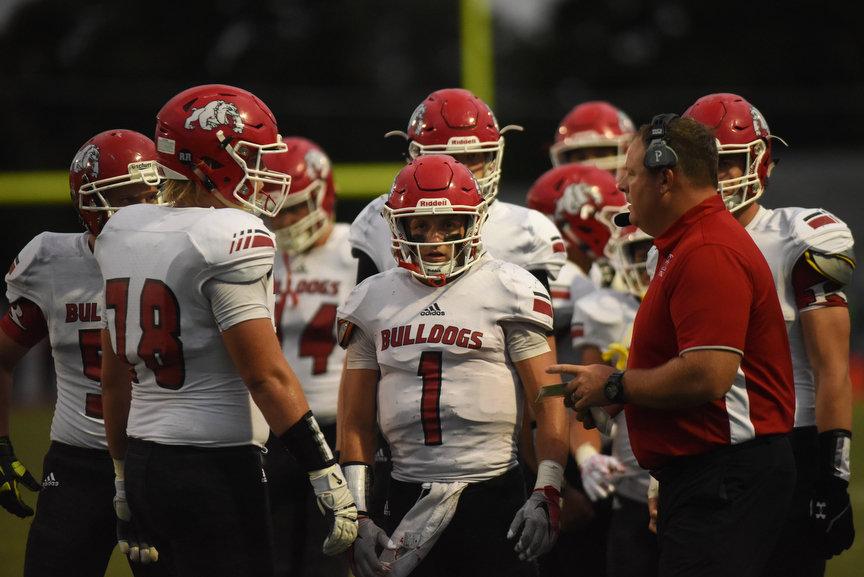Romeo cruises to second straight D1 regional title 41-7 over Clarkston