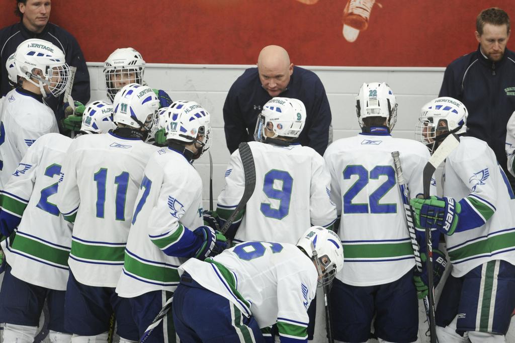 Saginaw Junior Spirit feeds talent to Heritage hockey team, TriCity
