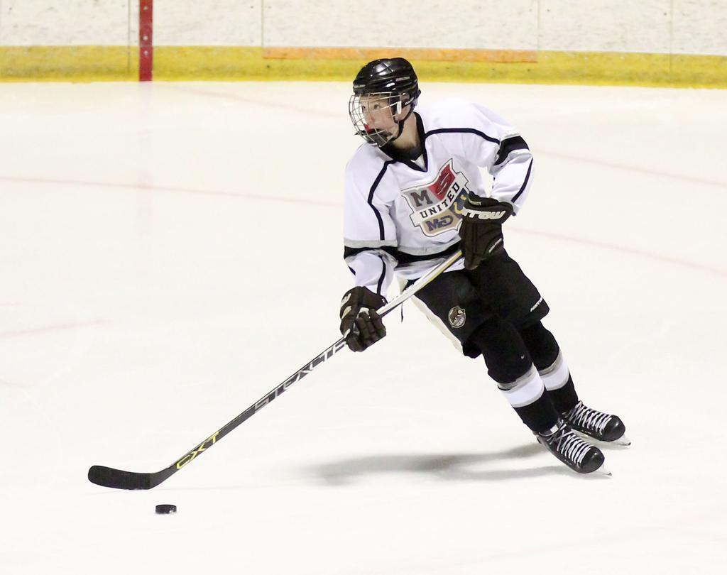 High school ice hockey stats and stars for Wednesday, Nov. 9
