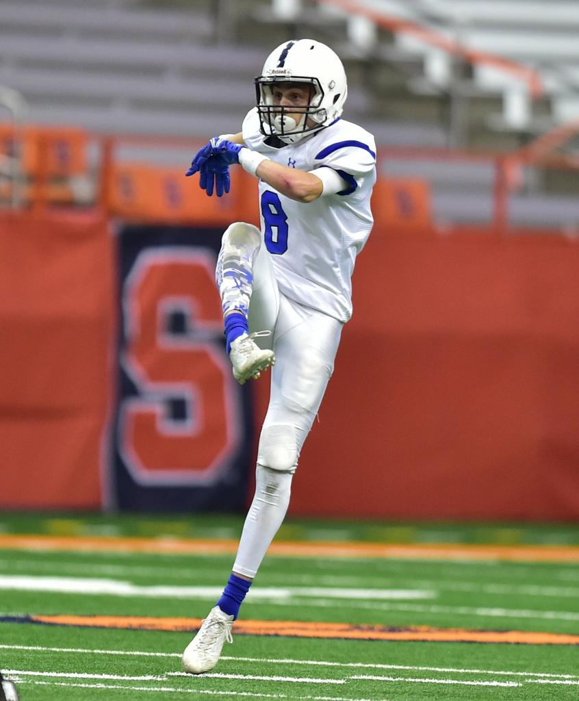 Zach Smith carries Dolgeville to comeback win with three TDs