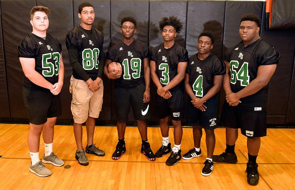 Ludden comes up with crucial play on special teams, defense