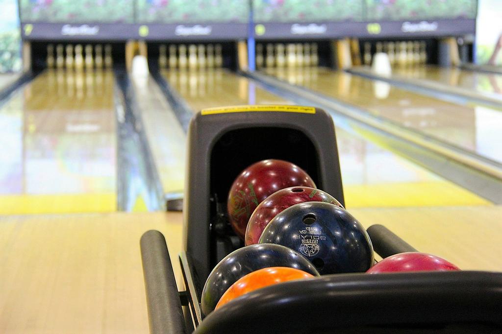 HS Bowling: SCAC boys, girls and CSC boys averages - Syracuse.com