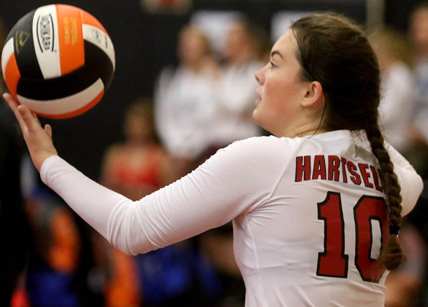 Vote for the North Alabama volleyball Player of the Week