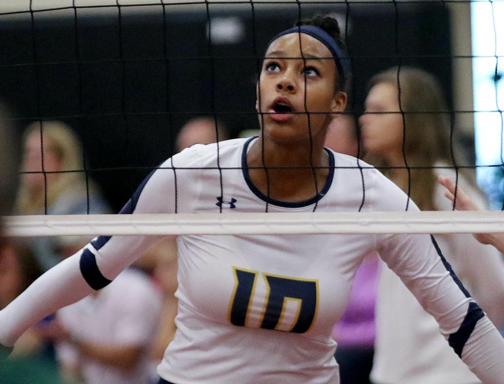 Vote for the North Alabama volleyball Player of the Week